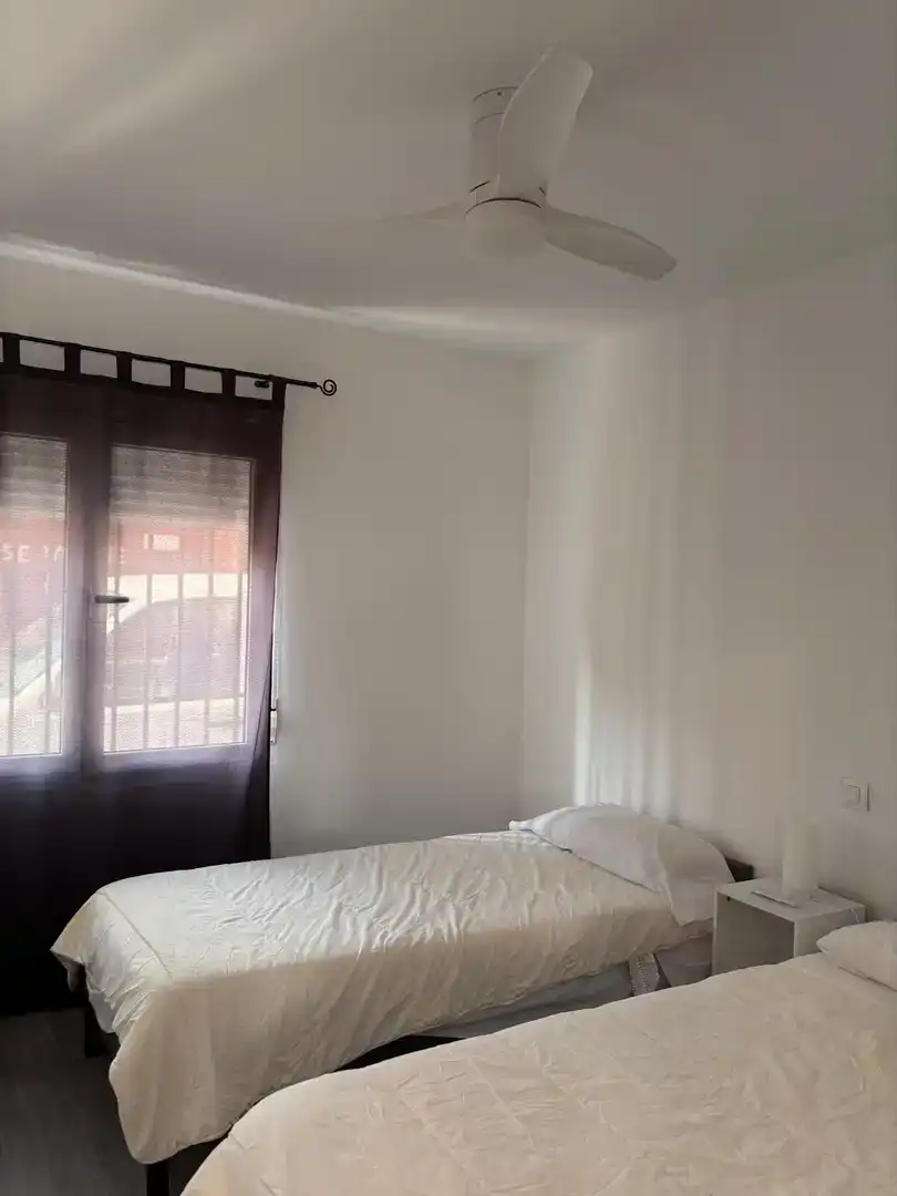 Dormitori de Apartament en venda en Castilblanco amb Aire condicionat
