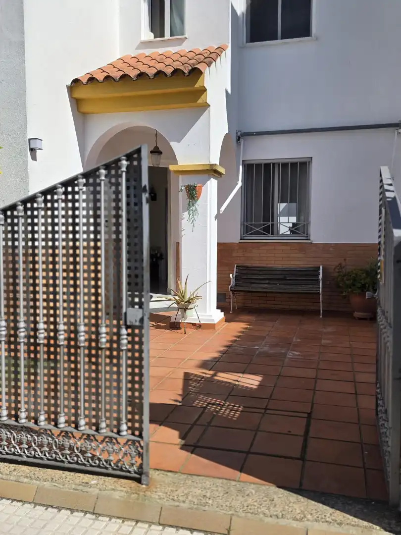 Casa adosada en venta en Castilleja de la Cuesta