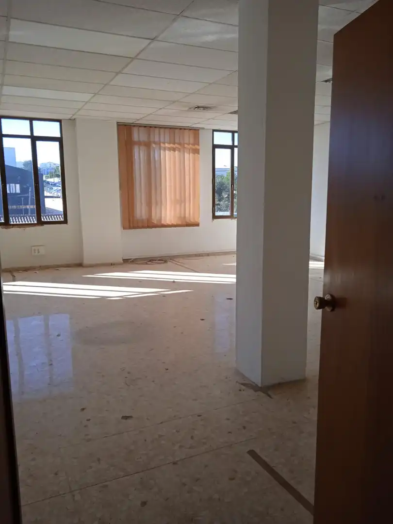 Industrial building to rent in Fuente del Jarro, imagen 22