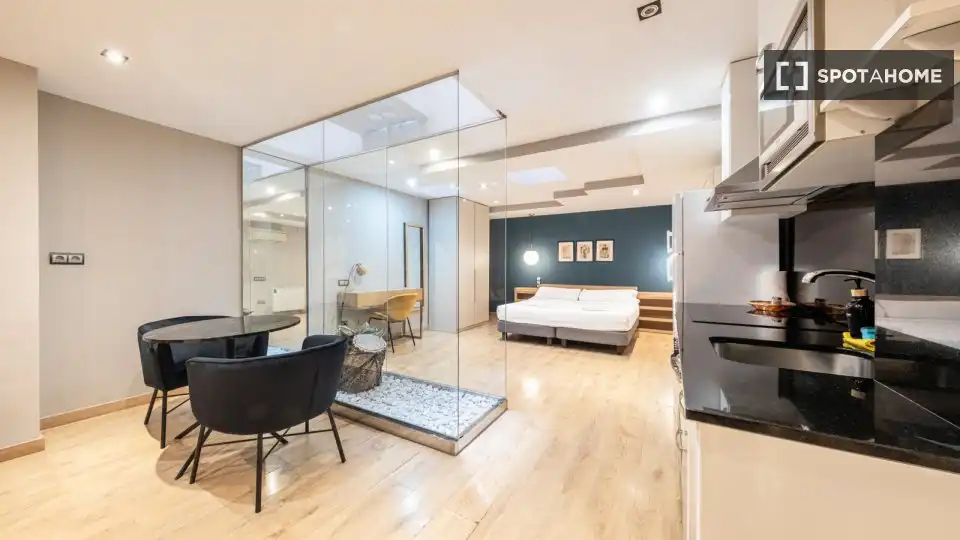 Flat to rent in Eixample, imagen 3