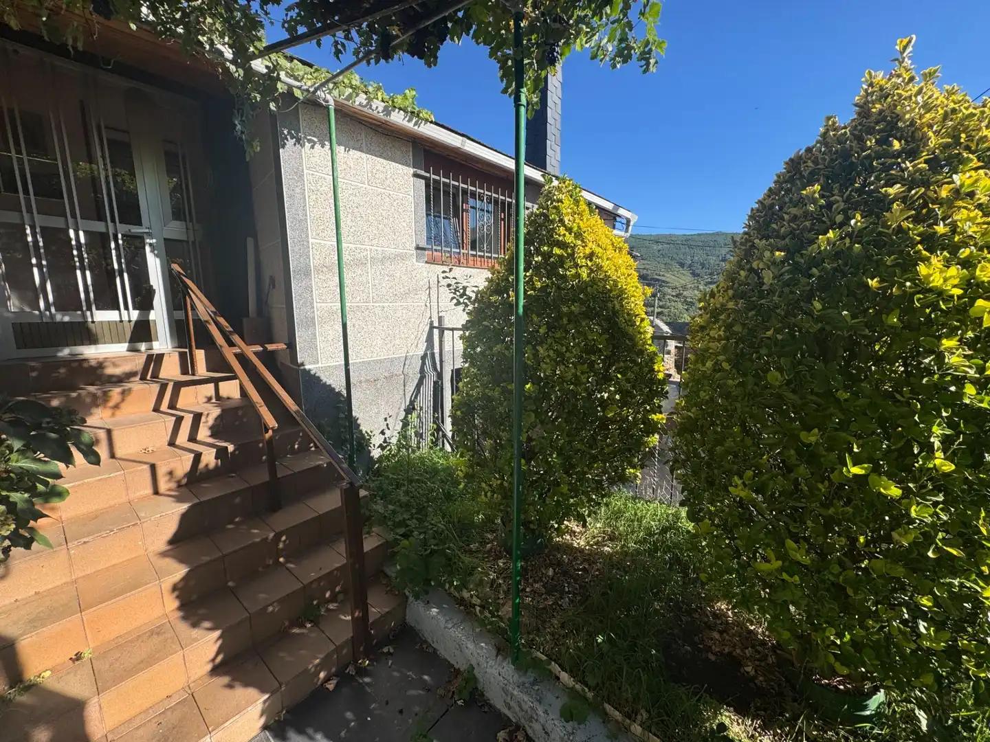 Vista exterior de Casa o xalet en venda en Lubián, Zamora