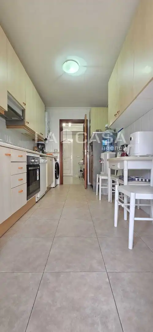 Cocina de Casa adosada en venta en Arroyo de la Encomienda con Calefacción, Terraza y Trastero