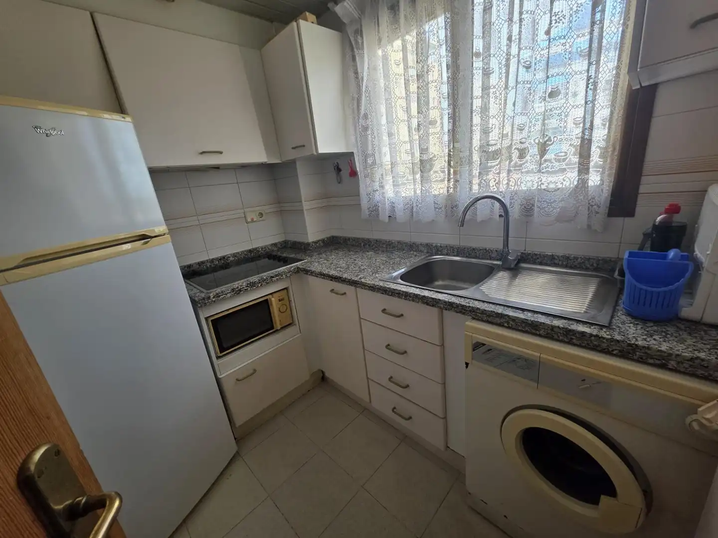 Küche von Wohnung zum Verkauf in Benidorm mit Klimaanlage, Heizung und Möbliert