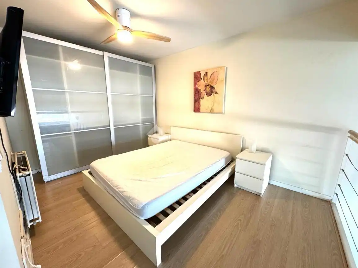 Dormitori de Loft de lloguer en Madrid amb Aire condicionat, Calefacció i Terrassa