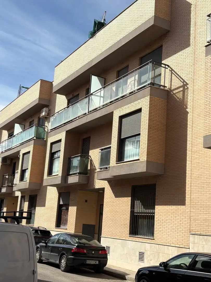 Vista exterior de Pis en venda en Massamagrell amb Traster