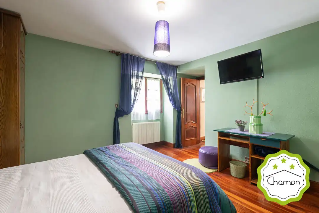 Schlafzimmer von Country house zum Verkauf in Aulesti mit Heizung und Abstellraum