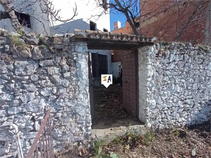 Casa adosada en venta en Parauta con Trastero y Internet