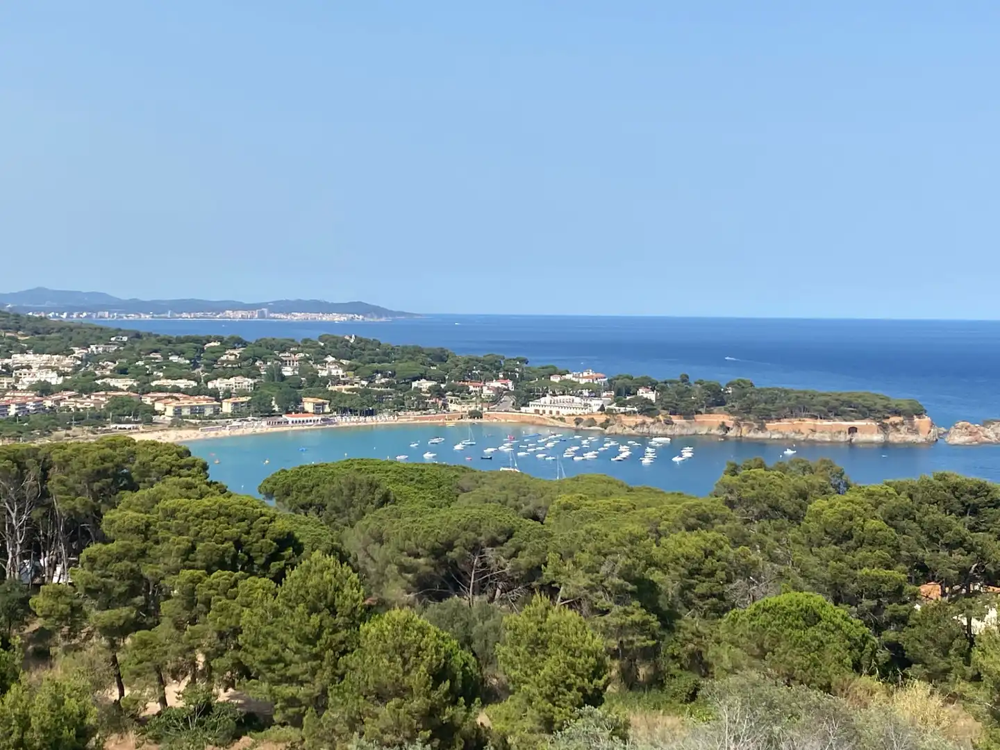 Wohnungen zum Verkauf in Sant Feliu de Guíxols mit Klimaanlage, Privatgarten und Terrasse
