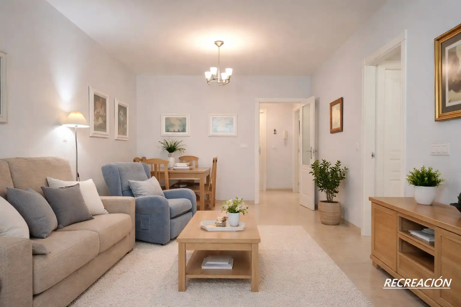 Sala de estar de Piso en venta en Torrenueva Costa con Terraza, Trastero y Amueblado