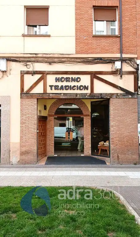 Local comercial de lloguer a Beratua