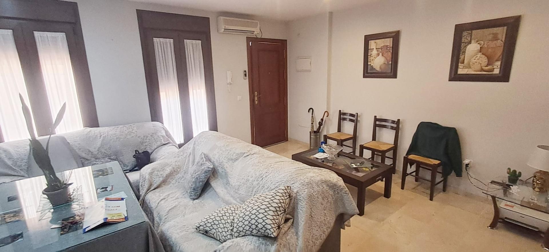 Dormitori de Pis en venda en Utrera amb Aire condicionat i Parquet