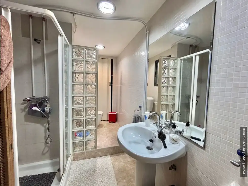 Baño de Piso en venta en Burriana / Borriana