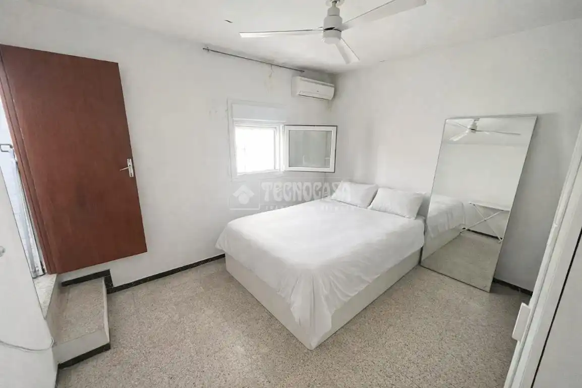 Bedroom of Detached homes for sale in San Juan de Aznalfarache