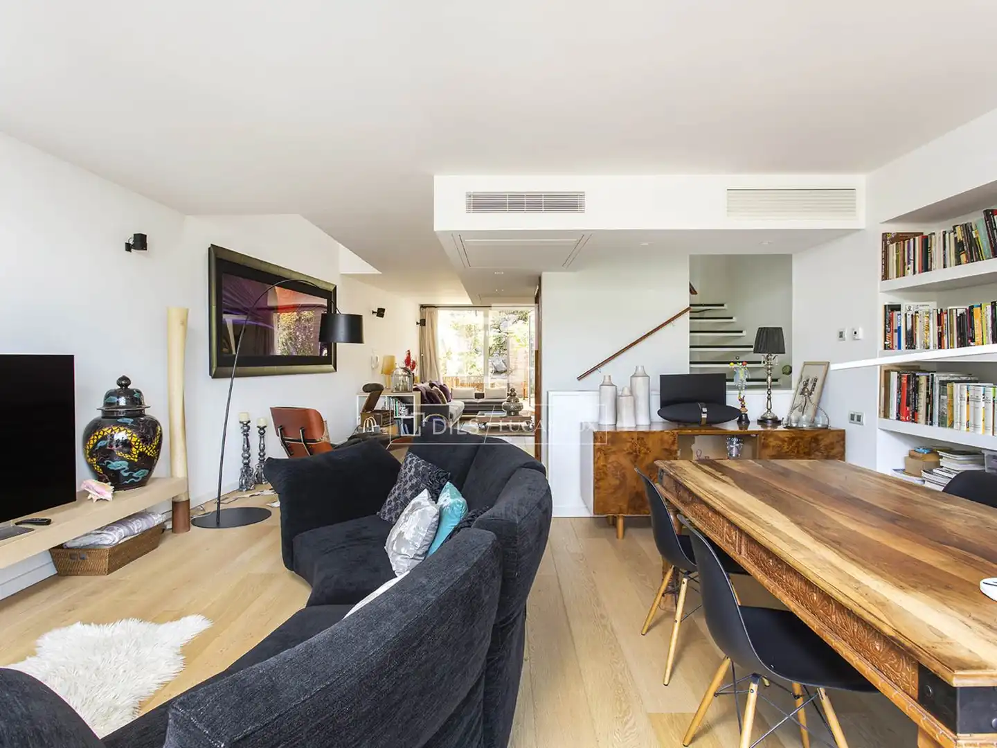 Living room of Houses for rent in Barcelona  with Air Conditioner, Heating and Private garden