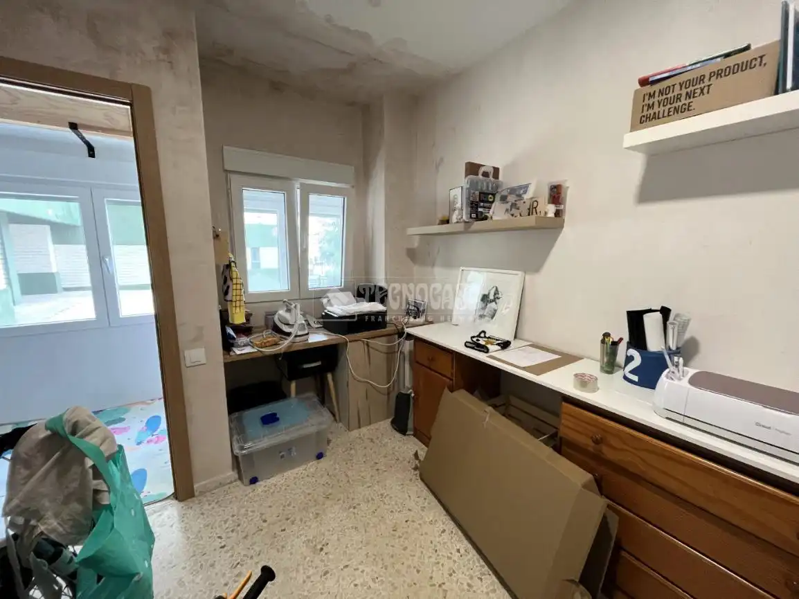 Flat for sale in Cobreros Viejo