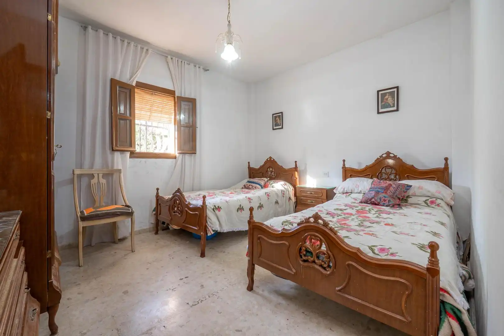 Schlafzimmer von Country house zum Verkauf in Las Gabias mit Privatgarten, Terrasse und Abstellraum