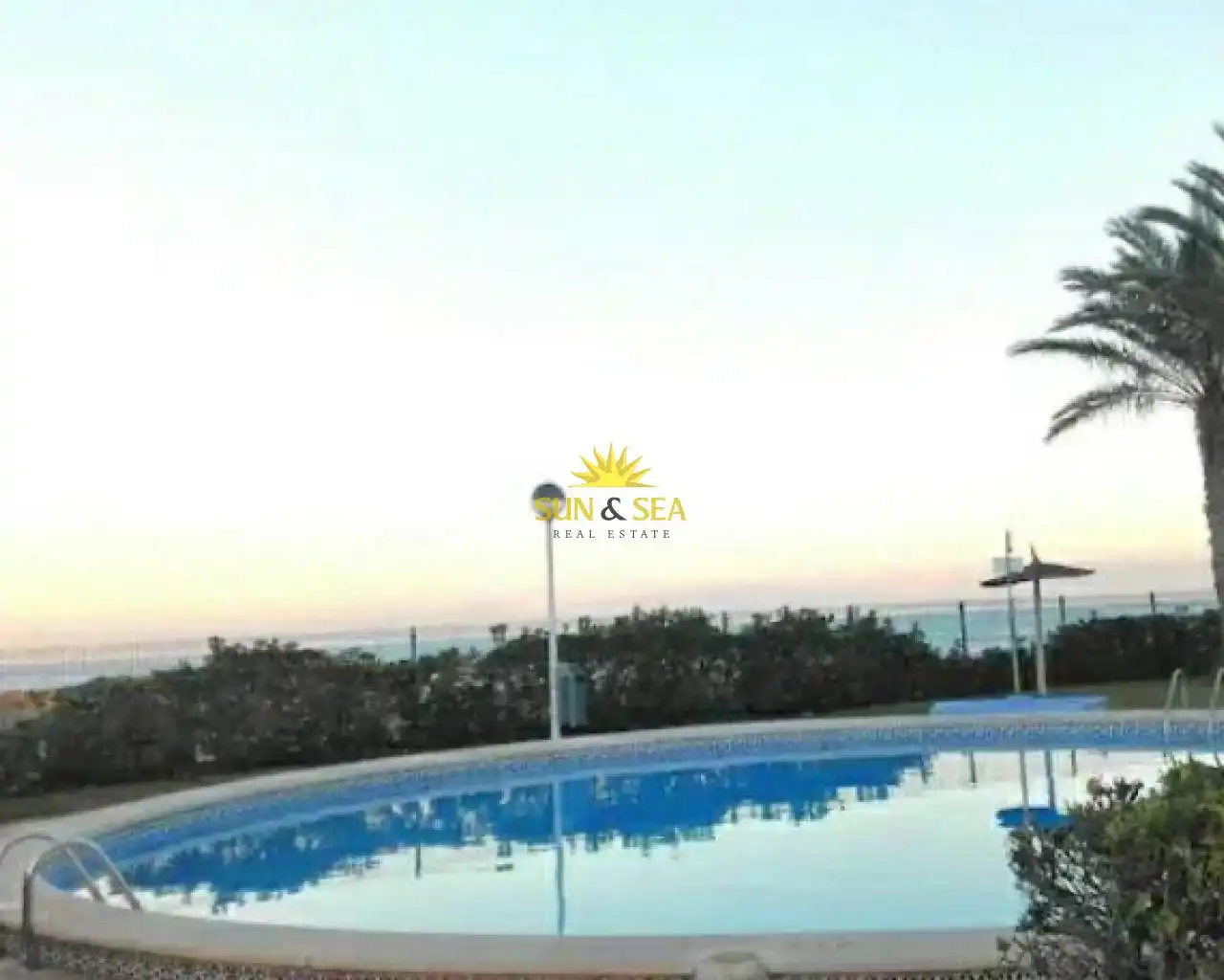 Garten von Erdgeschoss zur Miete in Orihuela mit Klimaanlage, Terrasse und Schwimmbad