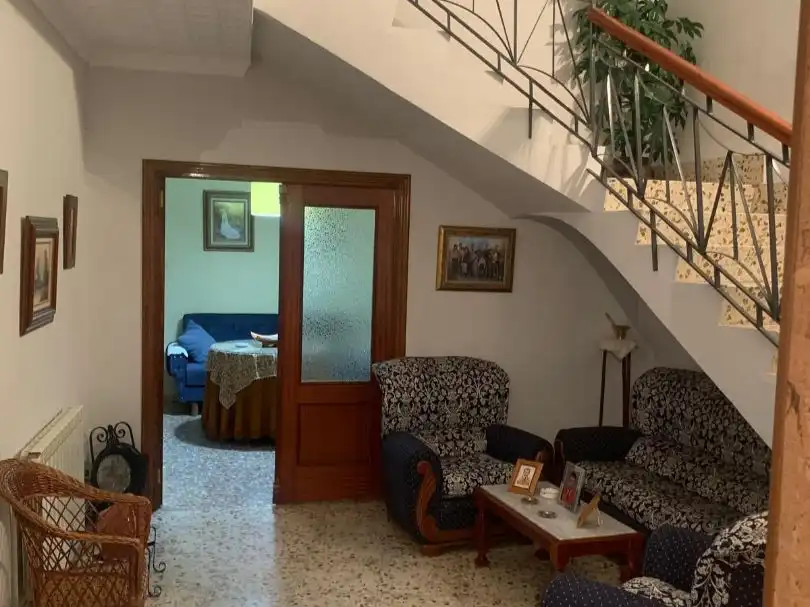 Casa in vendita a Calle Castellanos 81