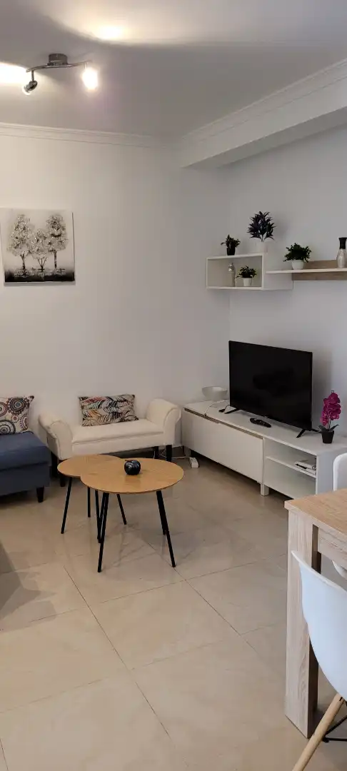 Sala de estar de Piso de alquiler en Cuenca con Calefacción, Parquet y Amueblado