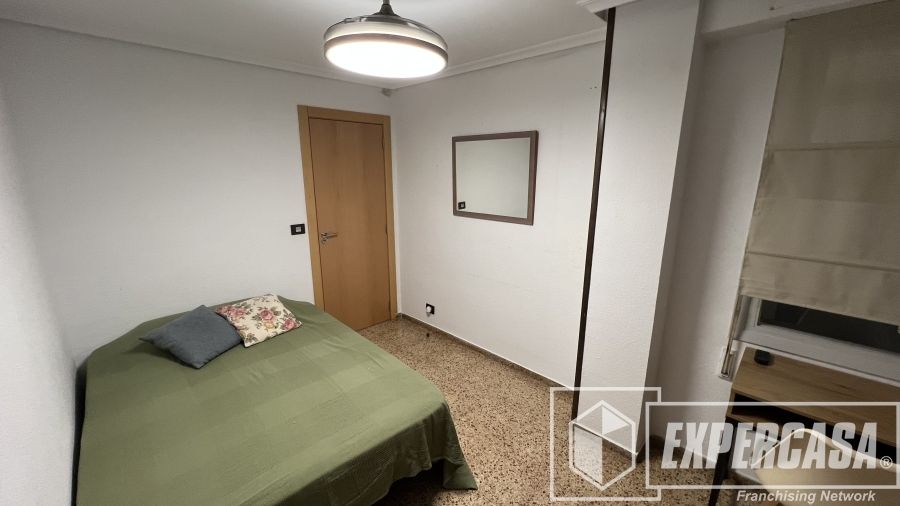 Bedroom of Flat to share in Castellón de la Plana / Castelló de la Plana