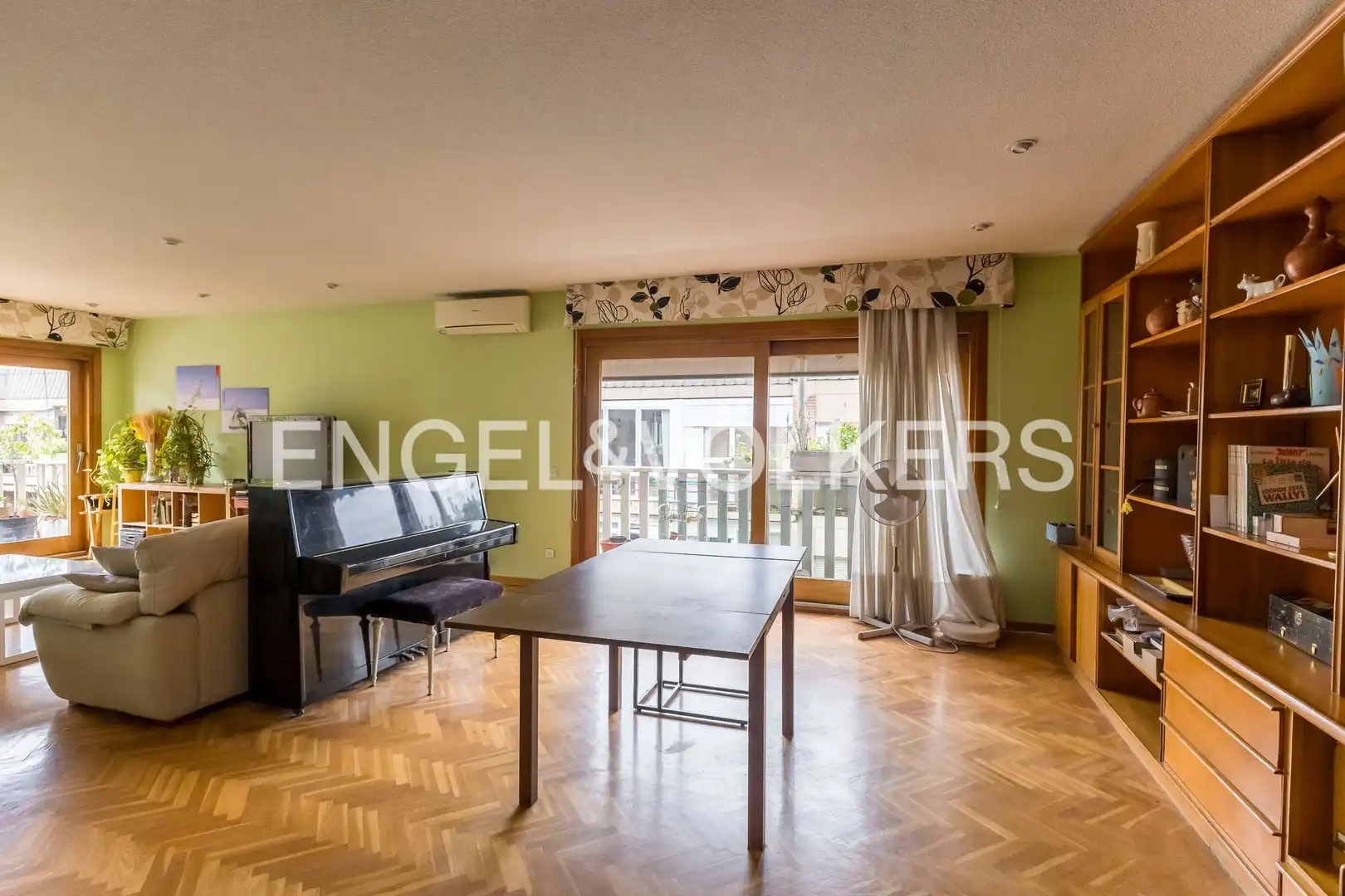 Penthouse with pool for sale in Ciudad Lineal, imagen 6