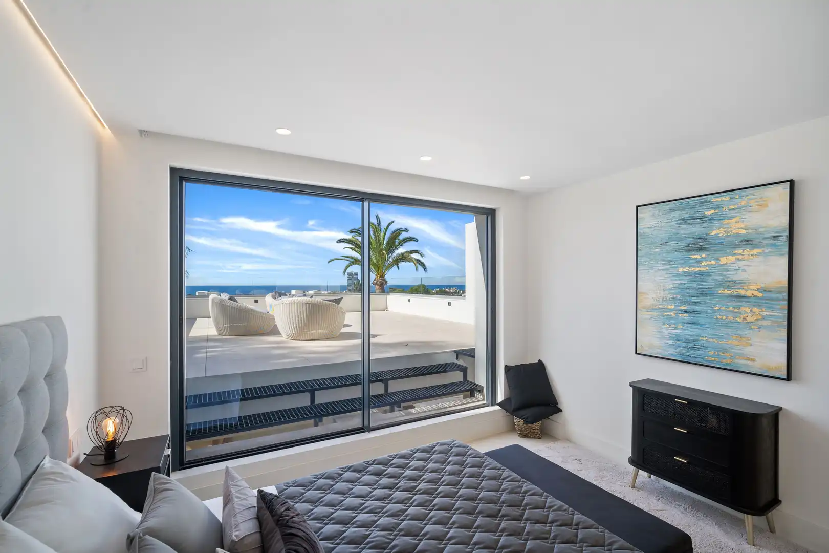 Casa con piscina en venta en Río Real - Los Monteros, imagen 10