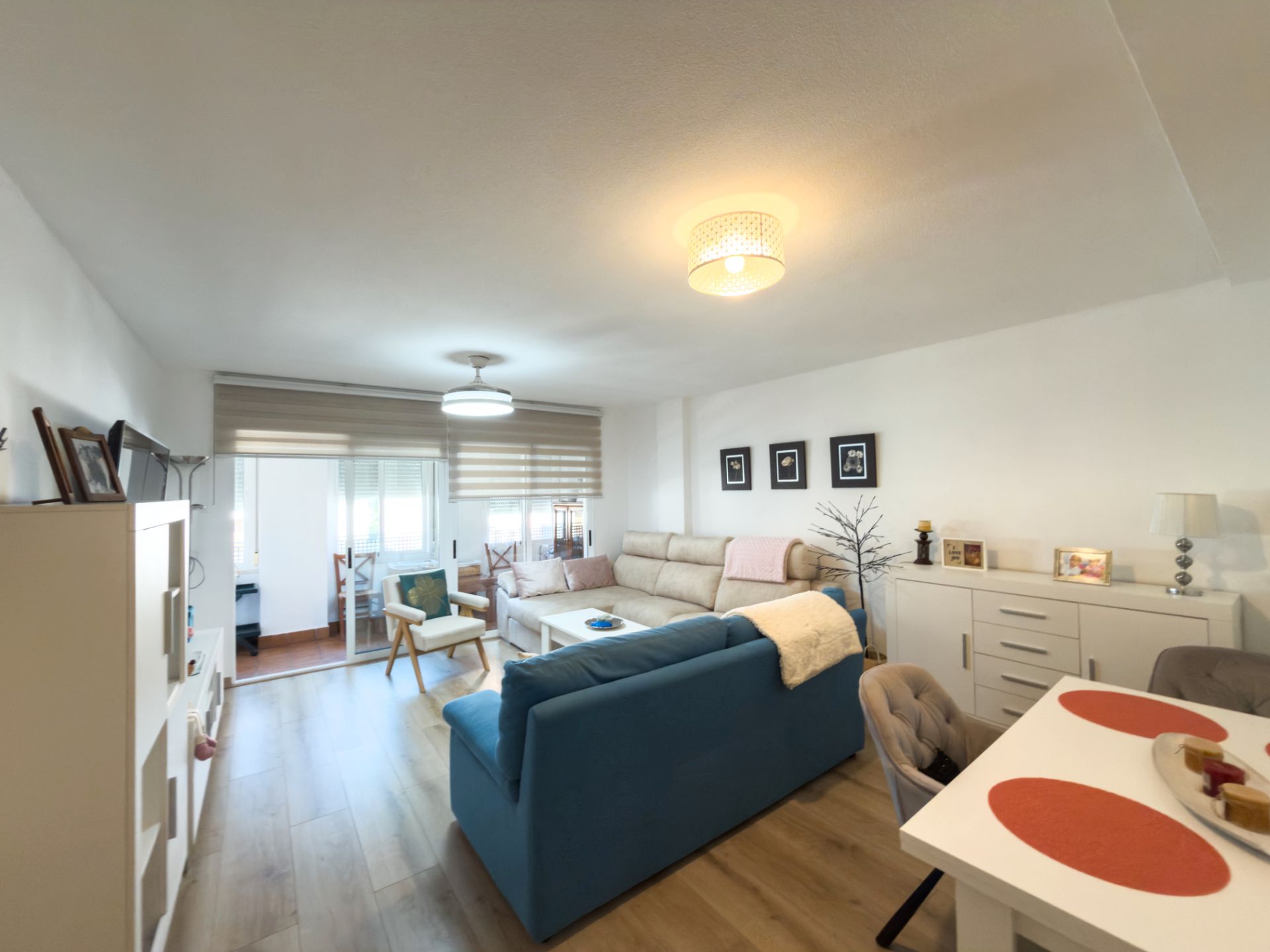 Living room of Duplex for sale in Baza  with Air Conditioner, Heating and Parquet flooring