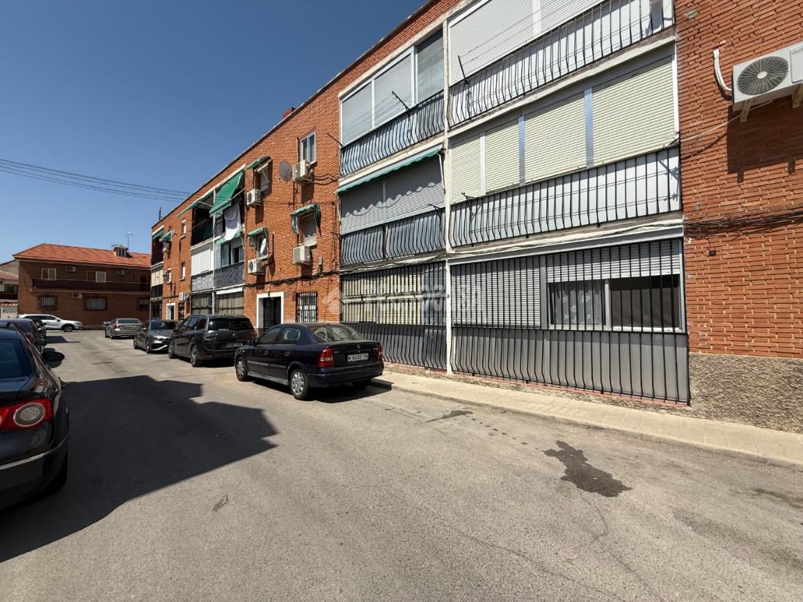 Vista exterior de Pis en venda en Torres de la Alameda
