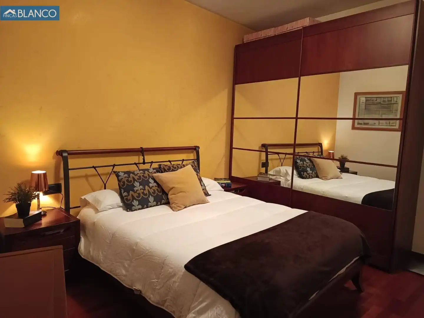 Habitación de Piso en venta en L'Hospitalet de Llobregat con Aire acondicionado, Calefacción y Parquet