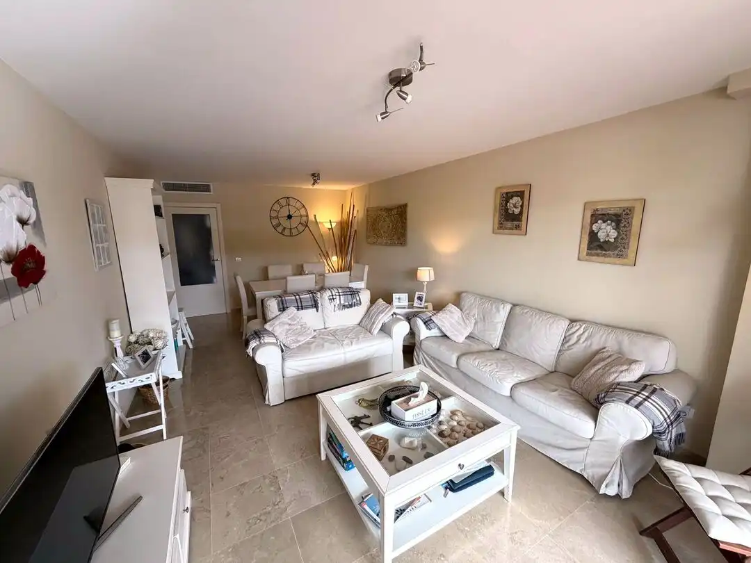 Living room of Apartments for sale in La Alcaidesa  with Air Conditioner, Heating and Terrace