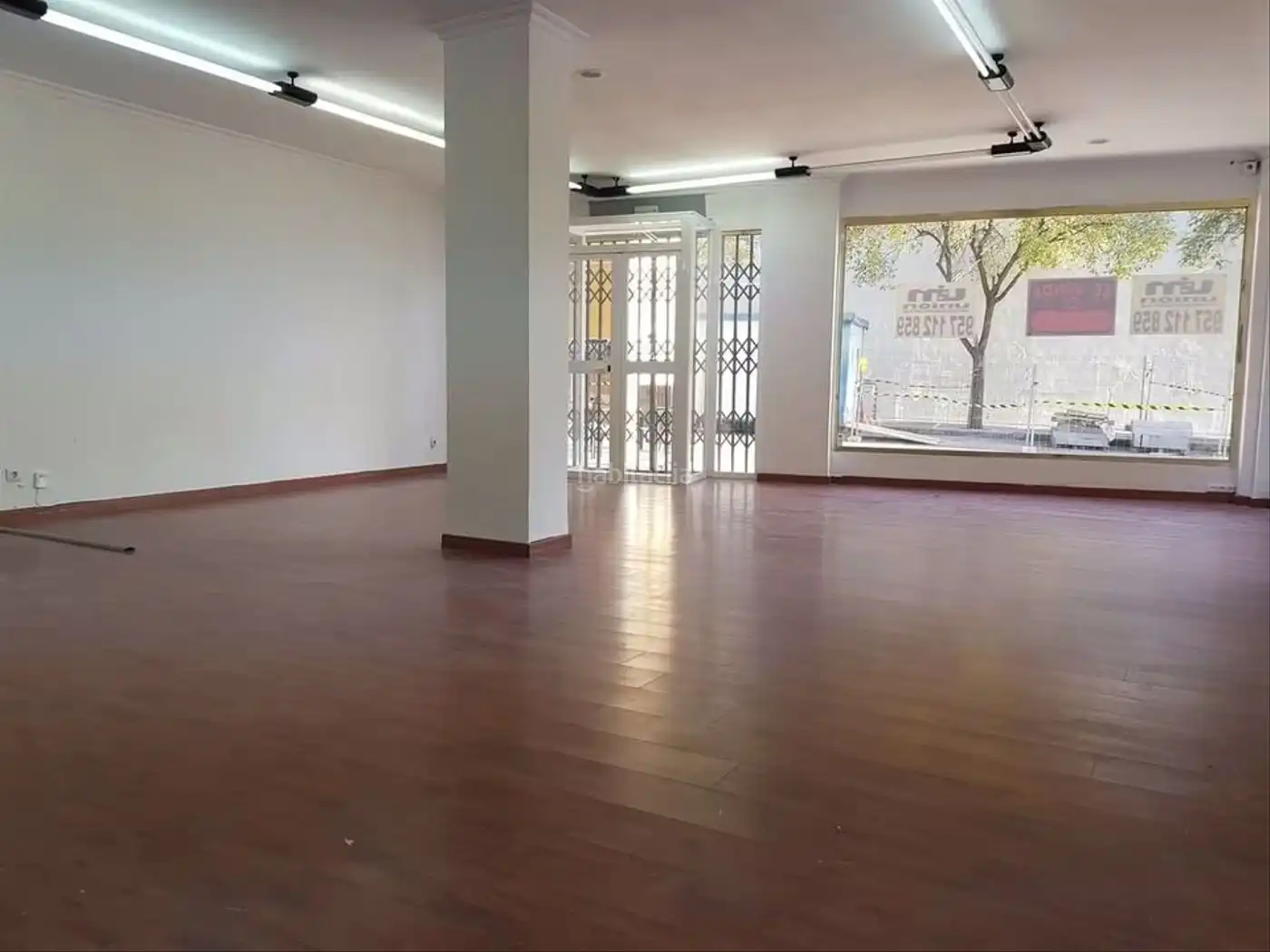 Local comercial en alquiler en Avenida de Andalucía 80