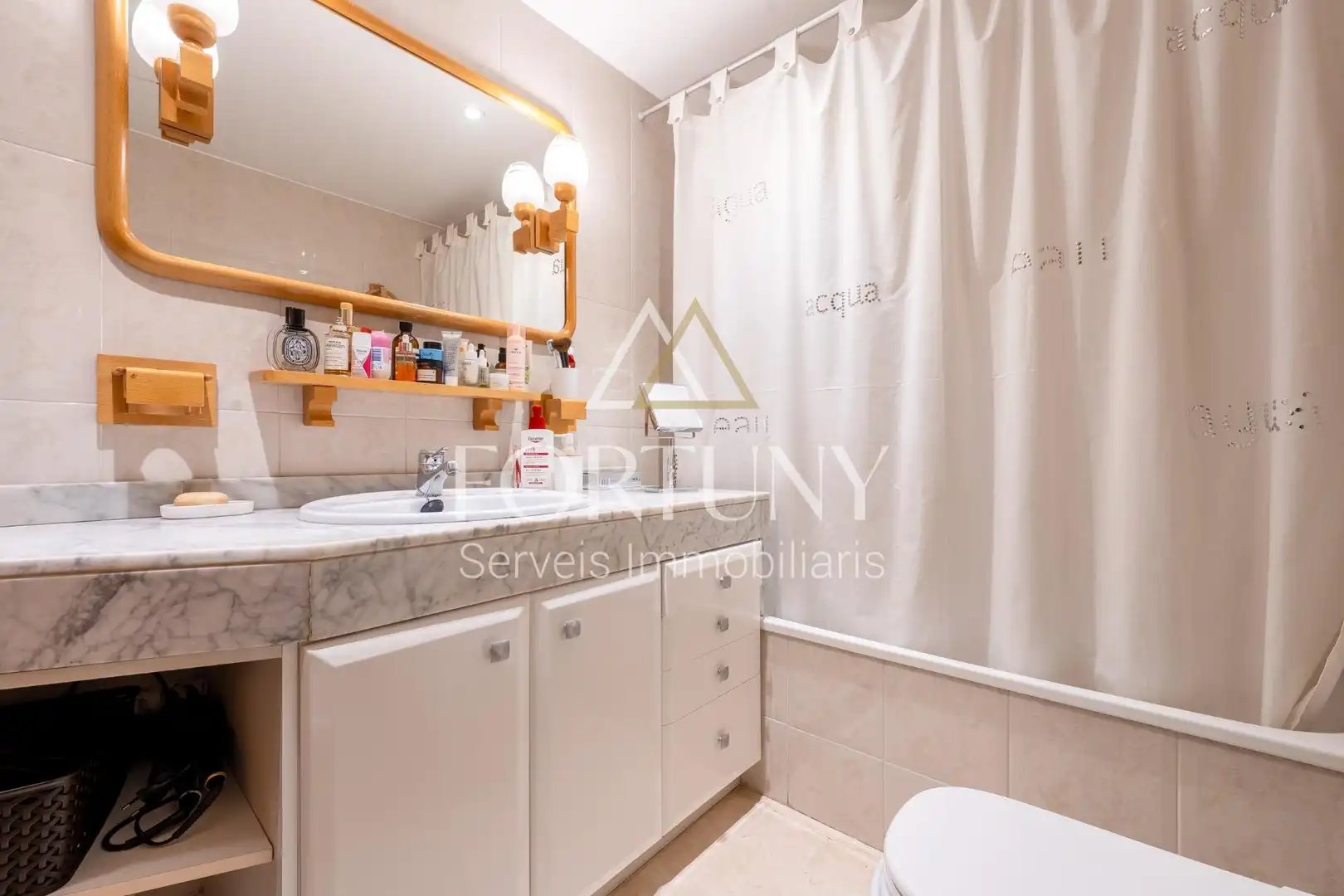 Baño de Ático en venta en Reus con Calefacción, Jardín privado y Terraza