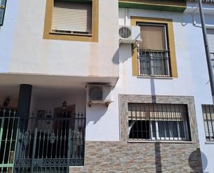 Vista exterior de Casa adosada en venda en Málaga Capital amb Aire condicionat i Terrassa