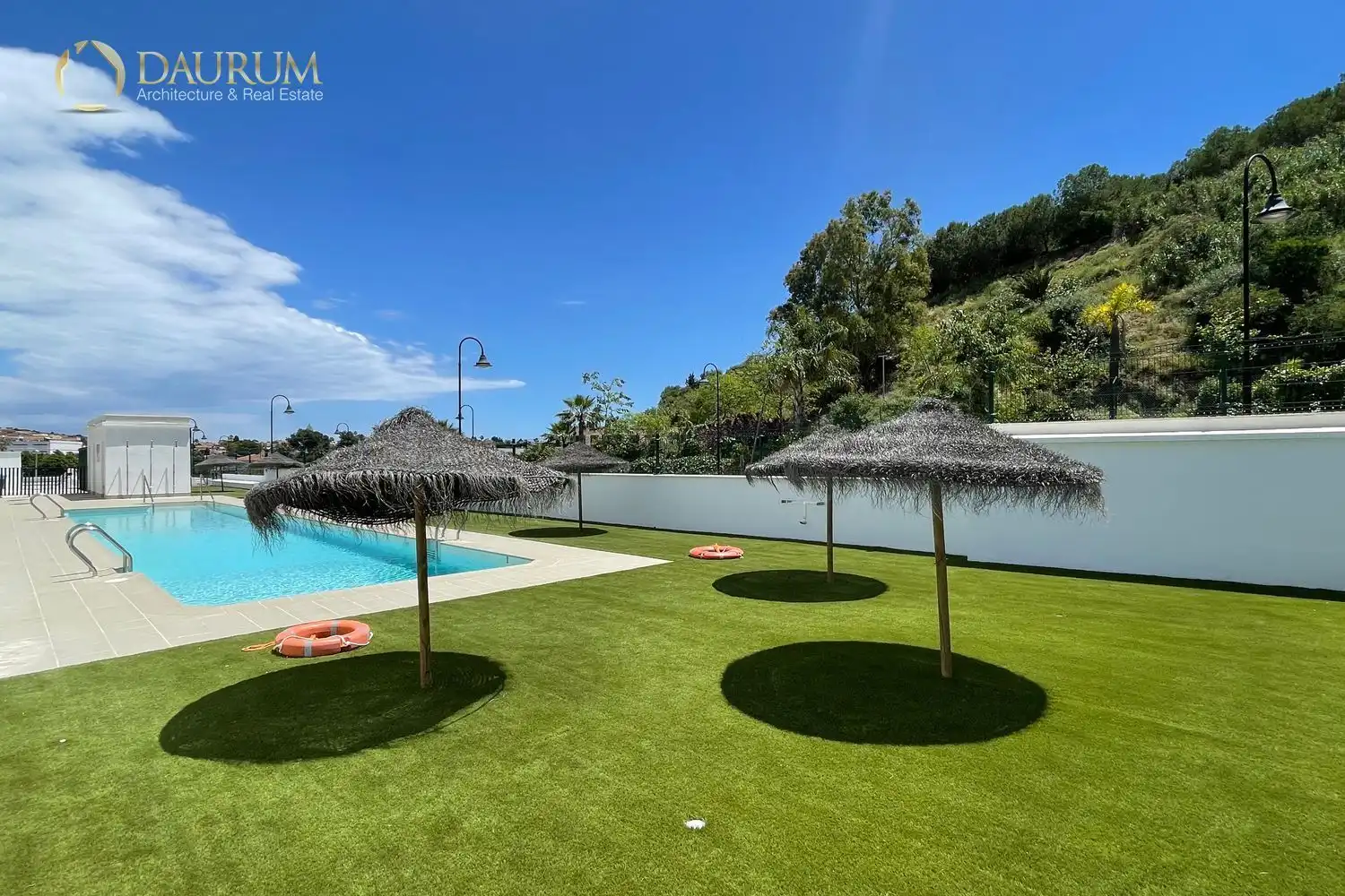 Swimming pool of Flat for sale in Mijas  with Air Conditioner, Heating and Private garden
