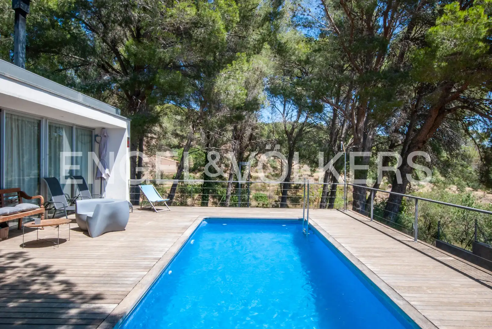 Piscina de Casa o xalet en venda en Riudecanyes amb Aire condicionat, Jardí privat i Terrassa