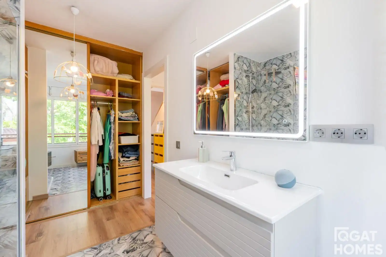 Baño de Casa adosada en venta en Sant Cugat del Vallès con Aire acondicionado, Calefacción y Trastero