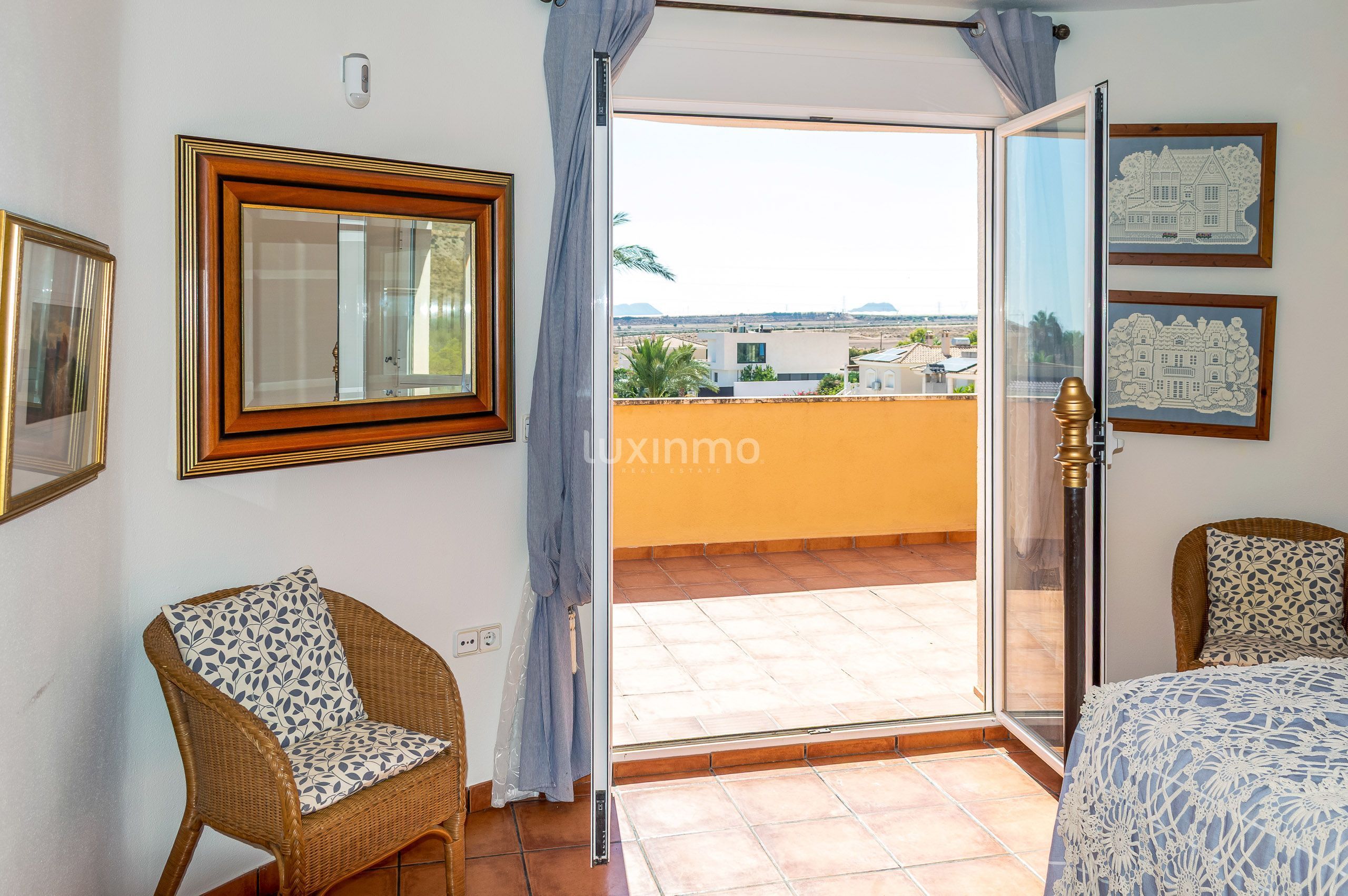 Bedroom of House or chalet for sale in Mutxamel  with Air Conditioner, Terrace and Storage room