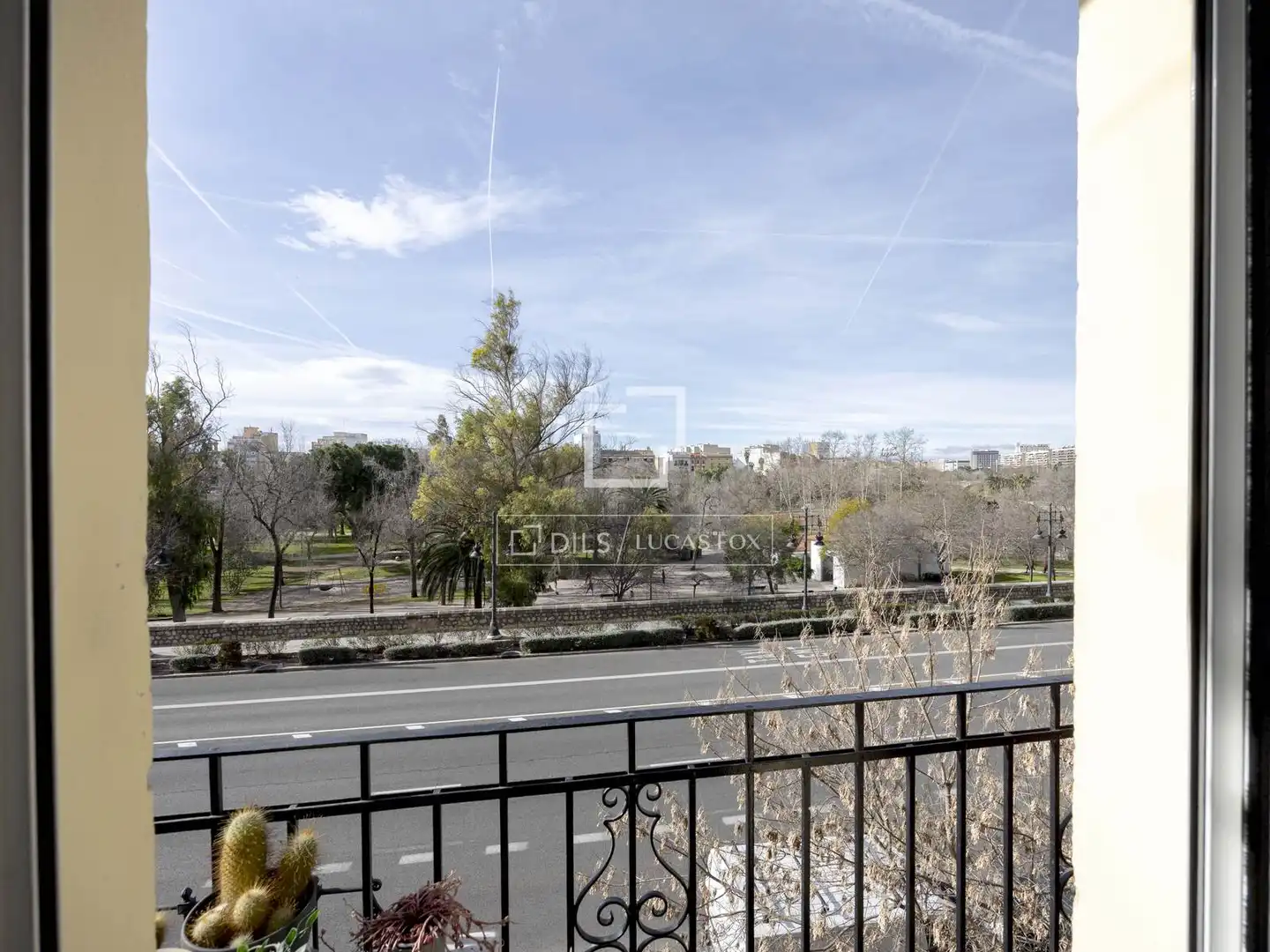 Vista exterior de Pis de lloguer en Valencia amb Aire condicionat, Terrassa i Traster