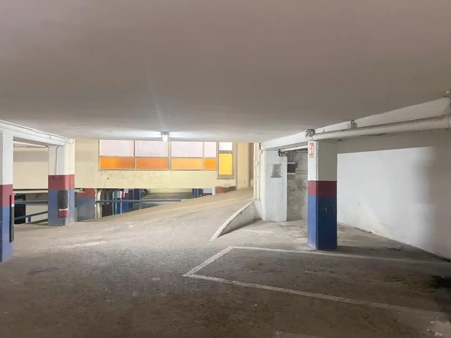 Aparcament de Pis en venda en Tarragona amb Aire condicionat, Calefacció i Terrassa