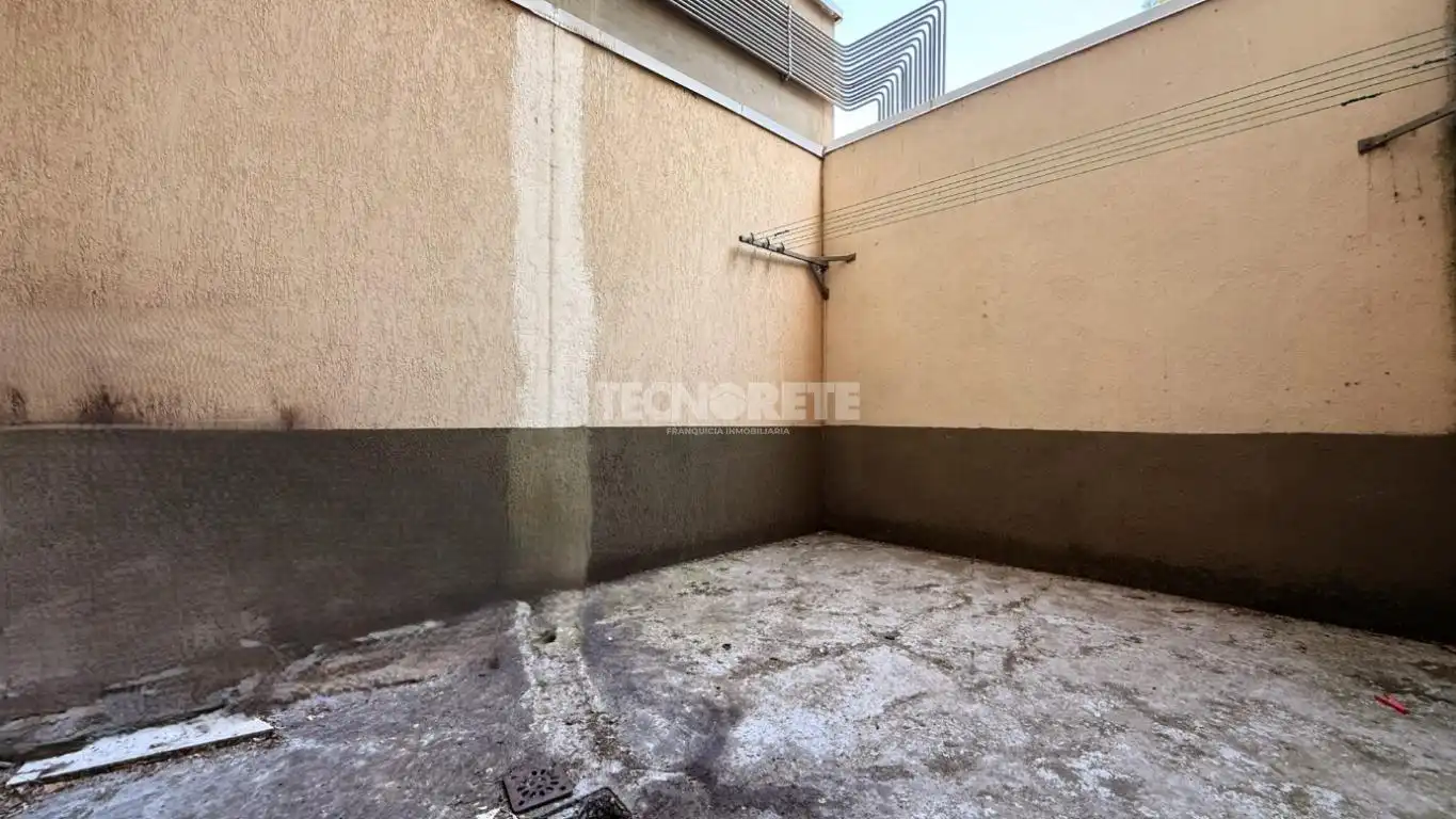 Terraza de Piso en venta en Guadalajara con Calefacción y Balcón