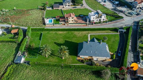 Foto 2 de Residencial en venda a Calle Arnia, Soto de la Marina, Santa Cruz de Bezana