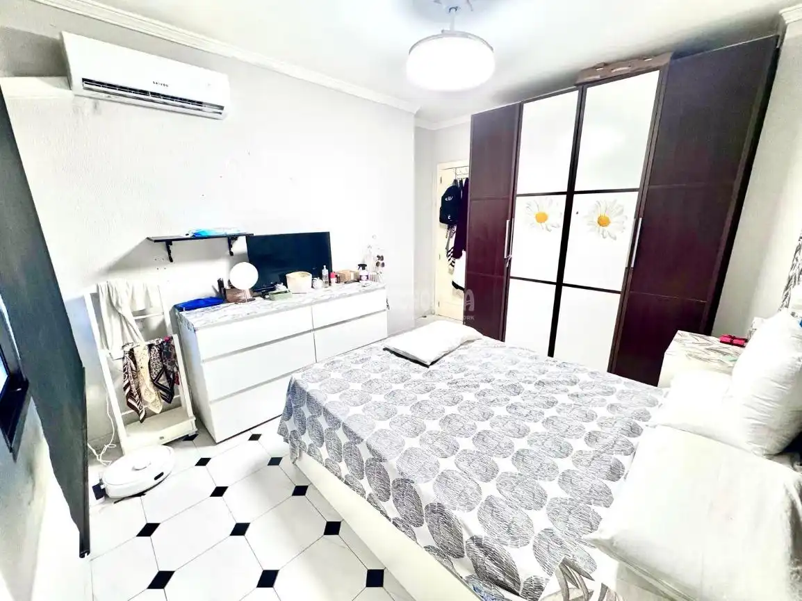 Bedroom of Flat for sale in Córdoba  with Air Conditioner, Heating and Terrace