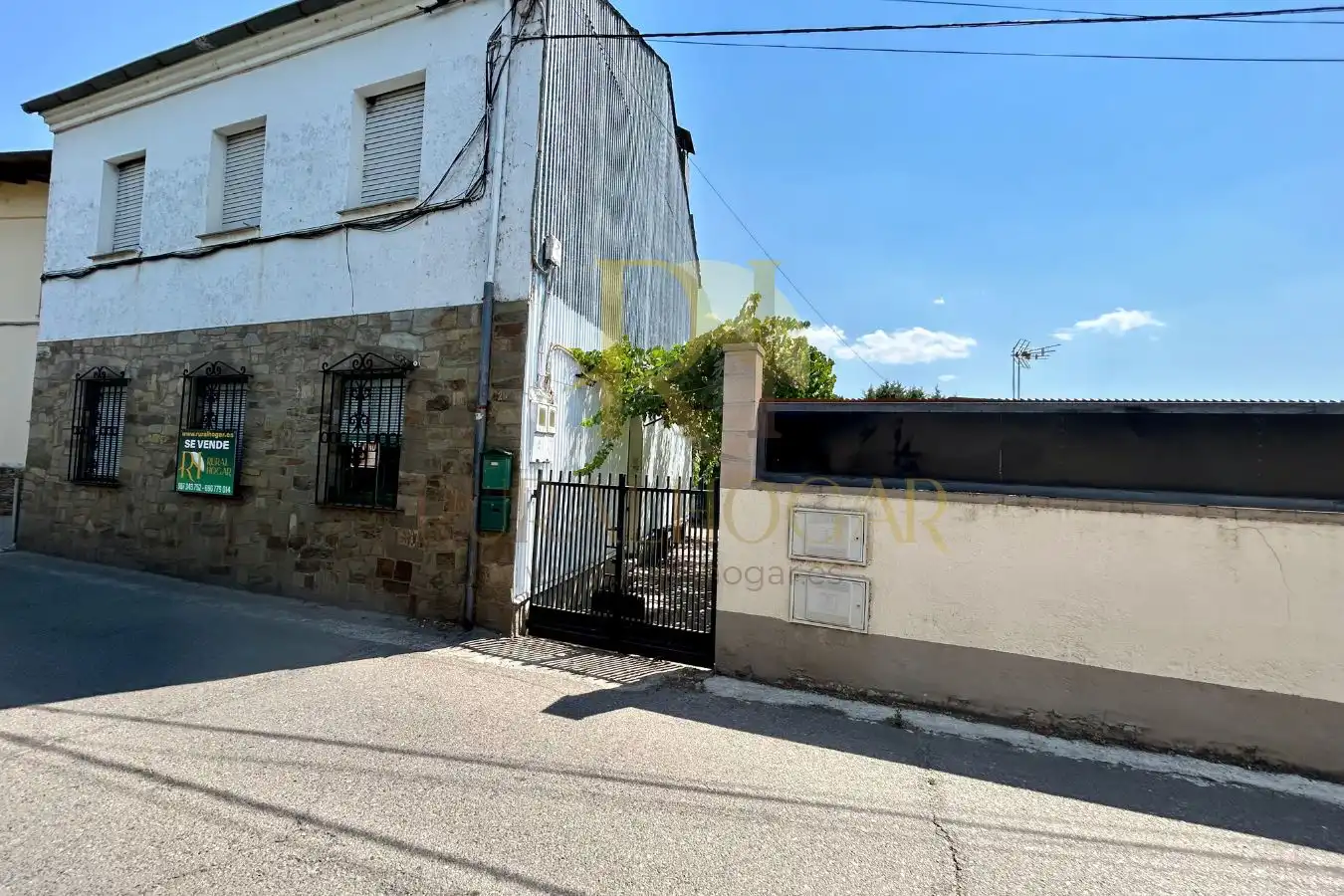 Exterior view of Flat for sale in Ponferrada  with Private garden