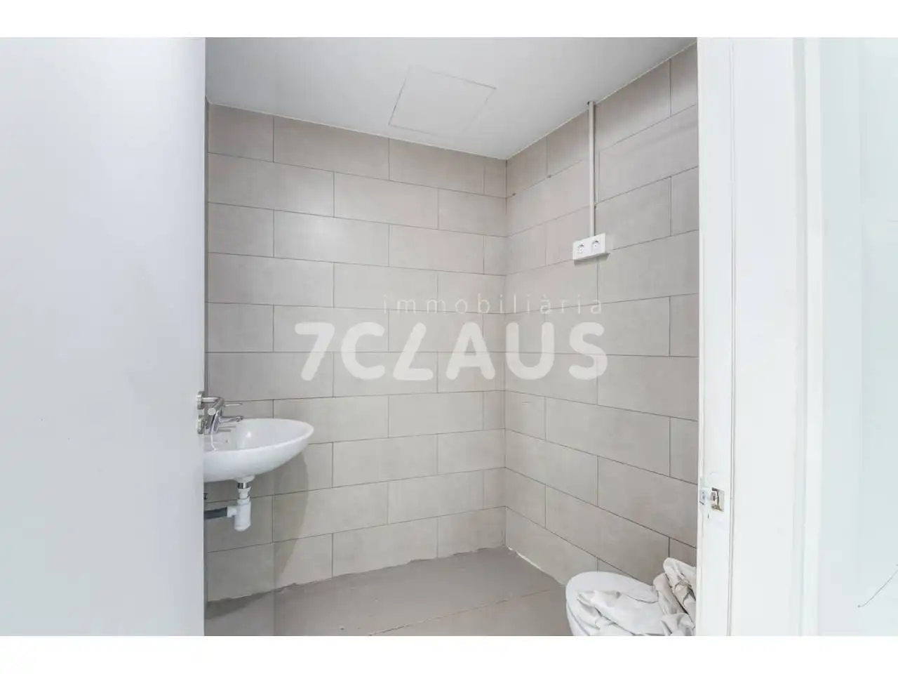 Local commercial à louer à Avenida Verge de Canolich -Les Arades s/n, imagen 19