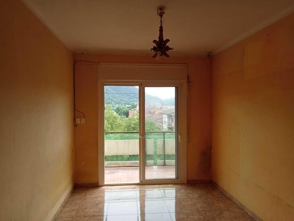 Bedroom of Flat for sale in Olot  with Terrace