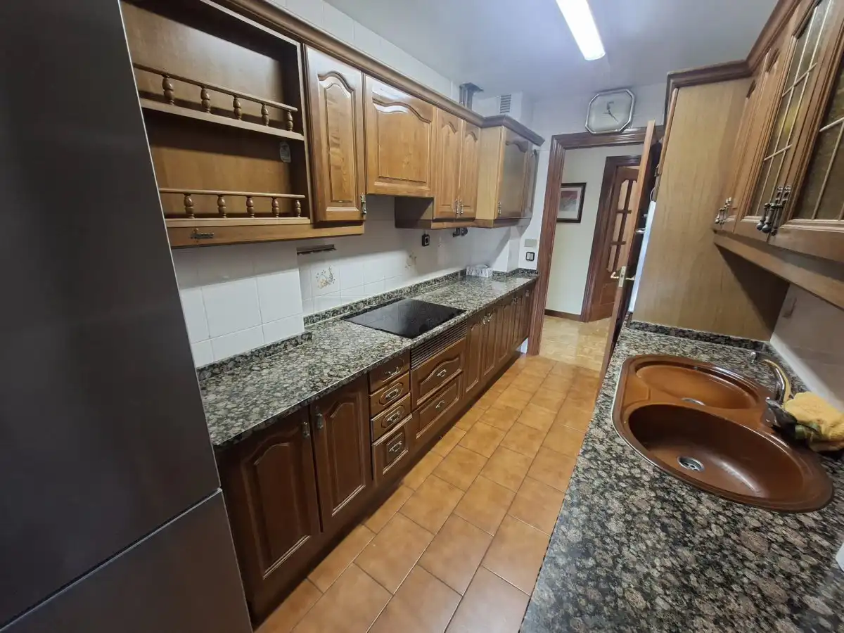 Kitchen of Flat for sale in Vitoria - Gasteiz  with Heating, Parquet flooring and Terrace