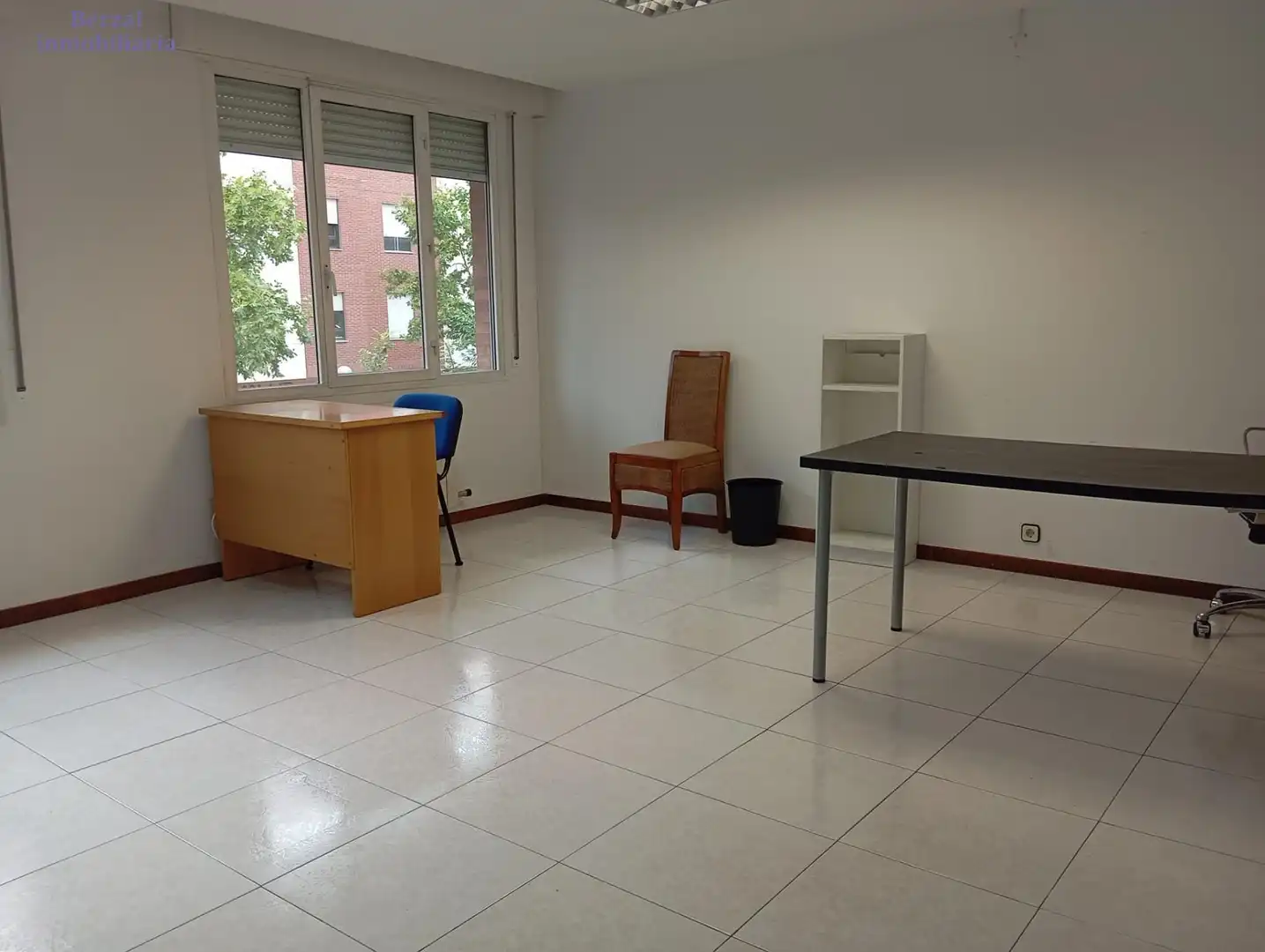Bureau avec ascenseur à louer à Calle de los Siete Infantes de Lara, imagen 5