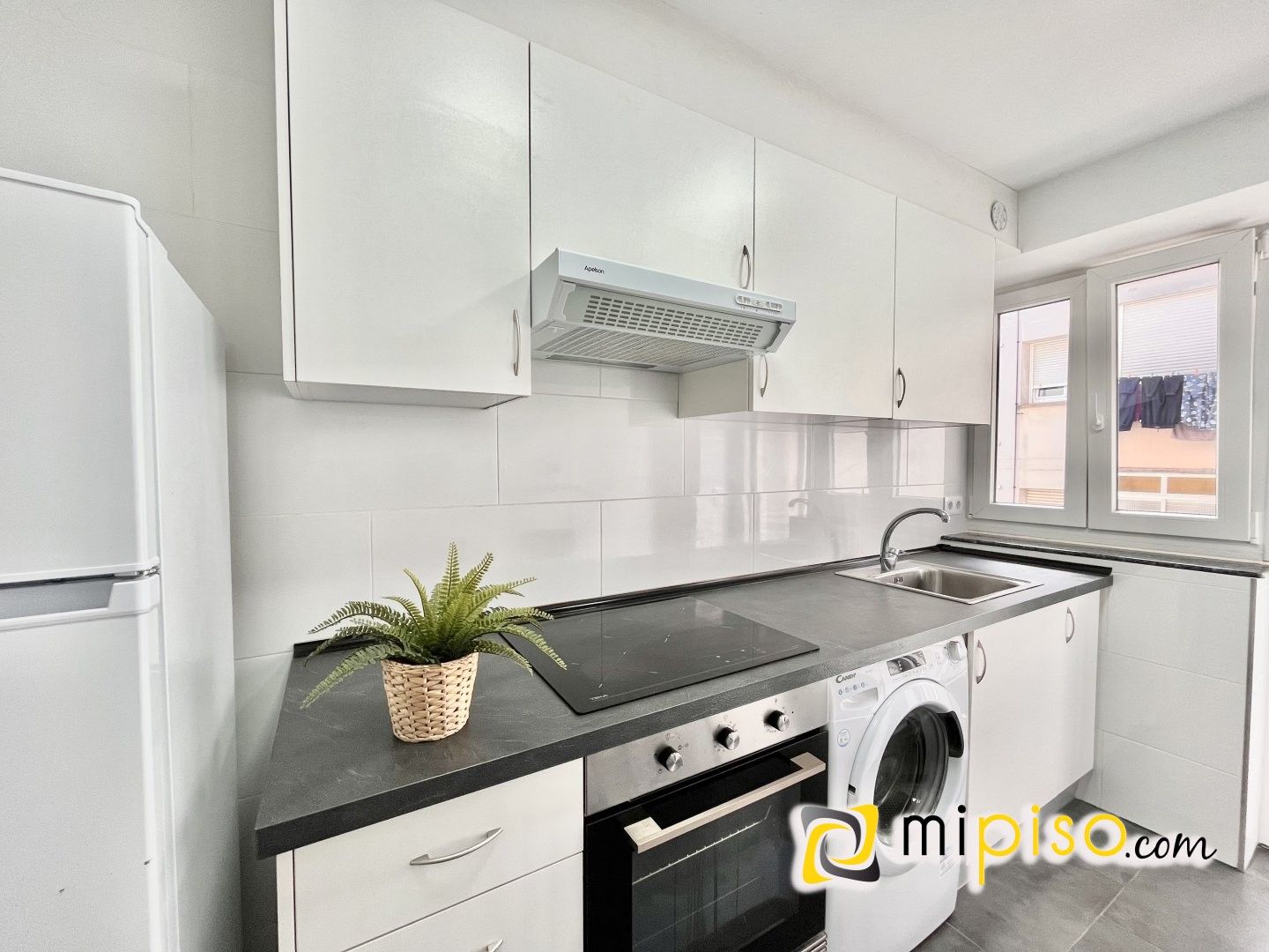 Cocina de Piso en venta en Colindres con Calefacción y Amueblado