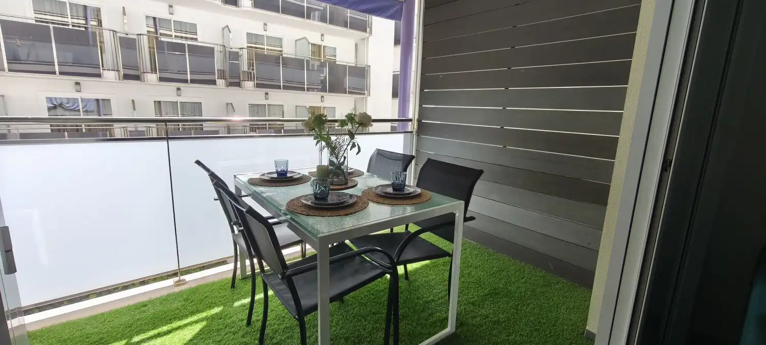 Terrasse von Wohnung zum Verkauf in Salou mit Klimaanlage, Heizung und Terrasse
