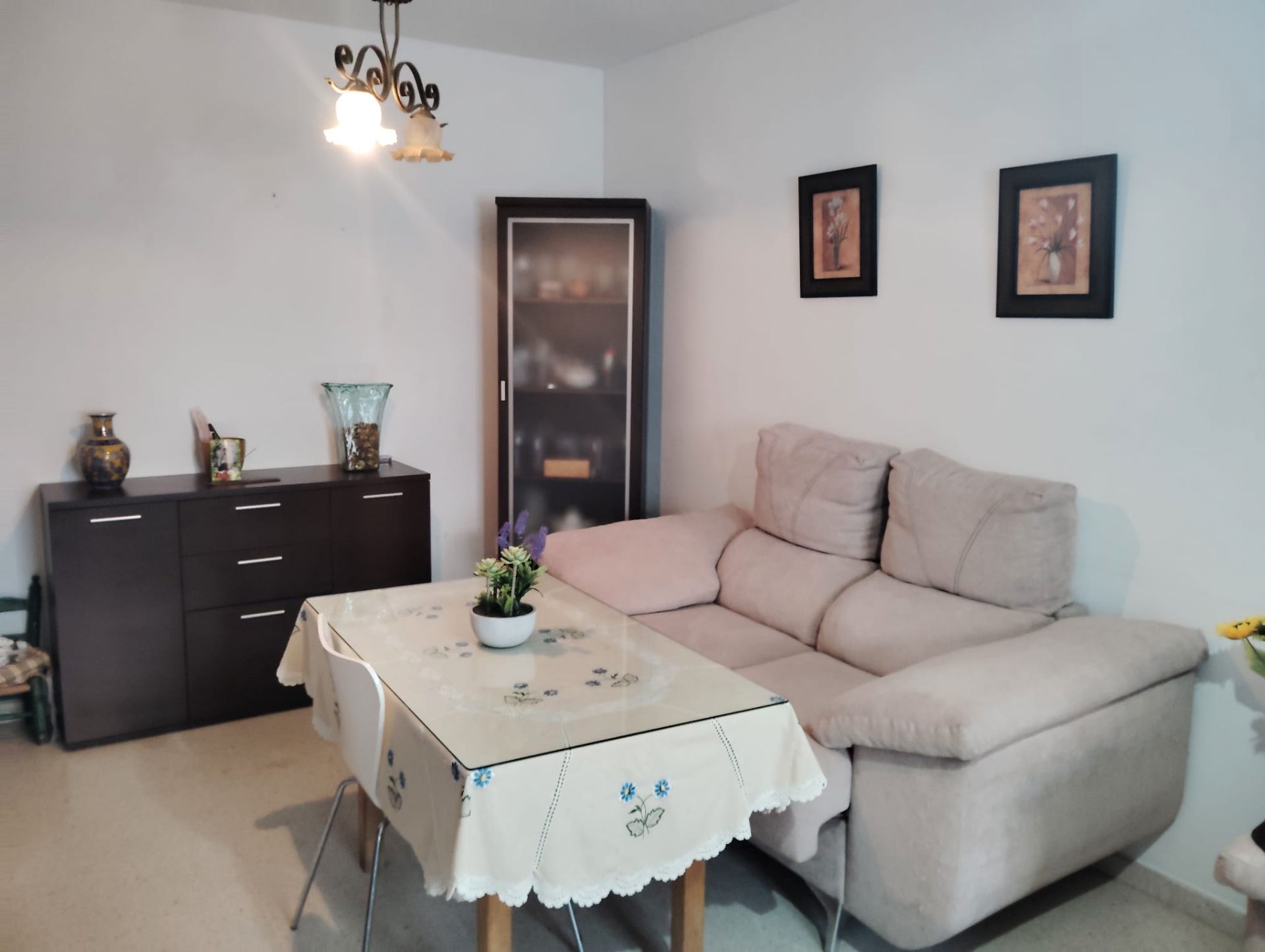 Living room of Single-family semi-detached for sale in Burguillos  with Private garden and Balcony